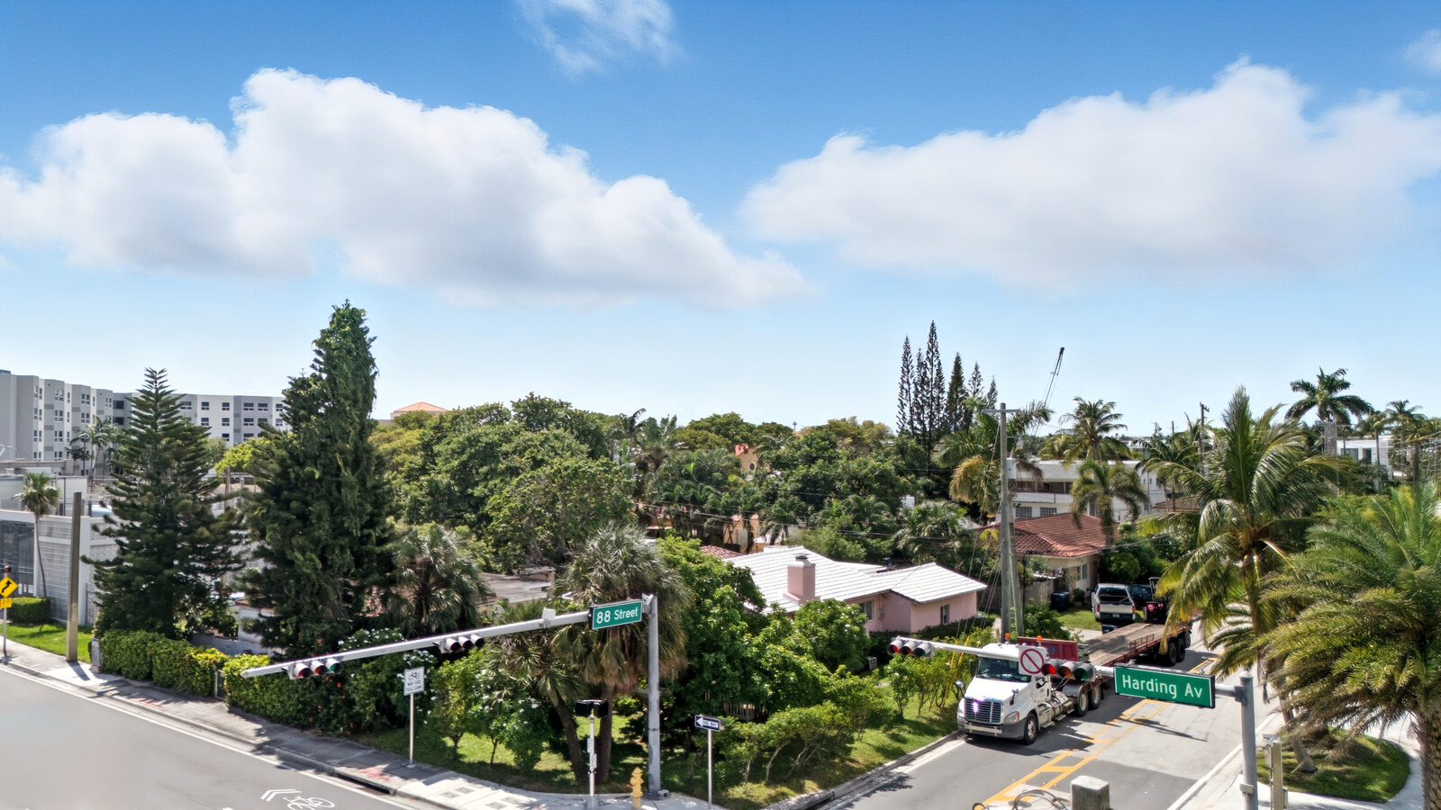 South West from 28 feet above grade at Surf Row Residences