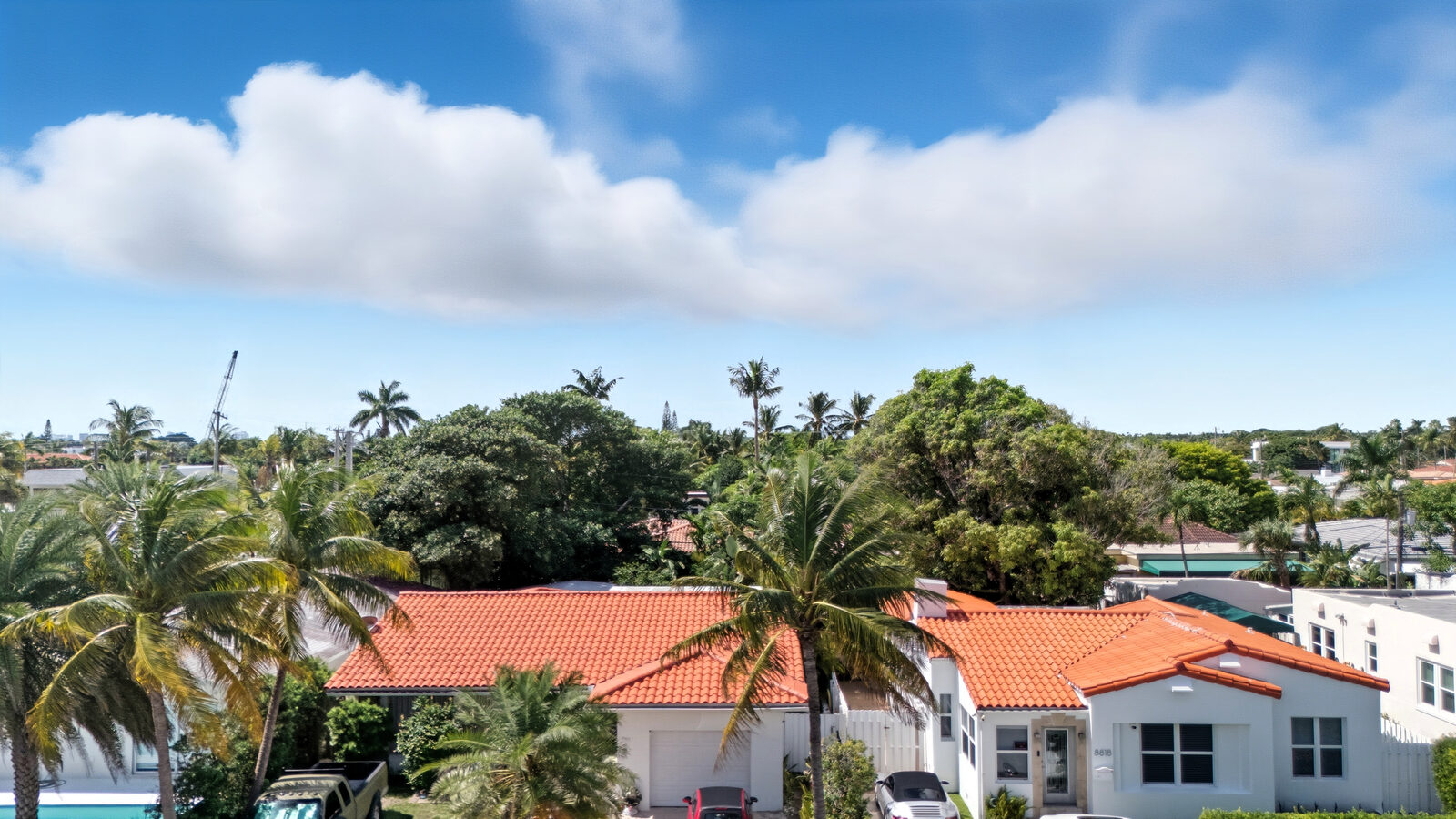 West from 28 feet above grade at Surf Row Residences